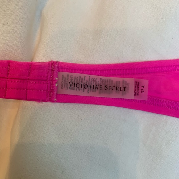 Victoria’s Secret Hot Pink Push Up Bikini Top - Picture 5 of 6